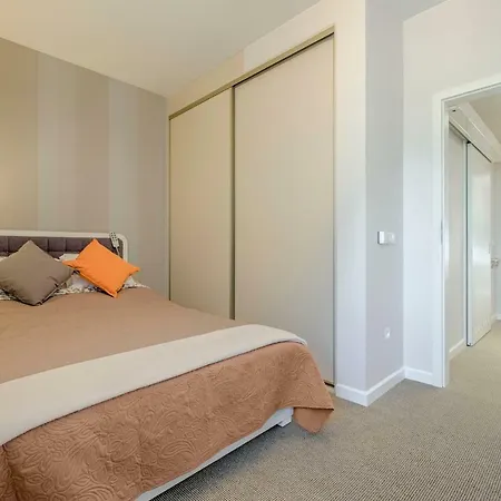 Apartment Przestronne 70m2 Na Obrzezach Warszawy - Senior