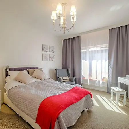 Przestronne 70m2 Na Obrzezach Warszawy - Senior