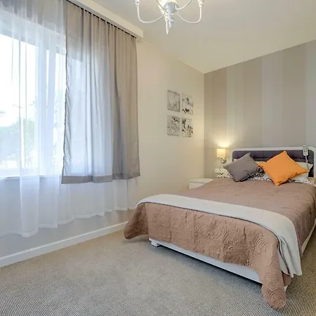 Hotel Przestronne 70m2 Na Obrzezach Warszawy - Senior *